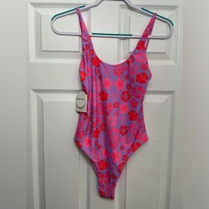 Kulani Kinis one piece